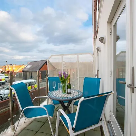 2 Bed In Oc-w814 *